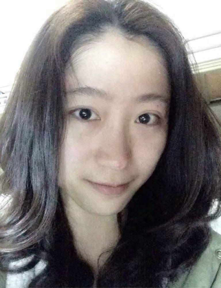 21P Asia girl with glasses 8