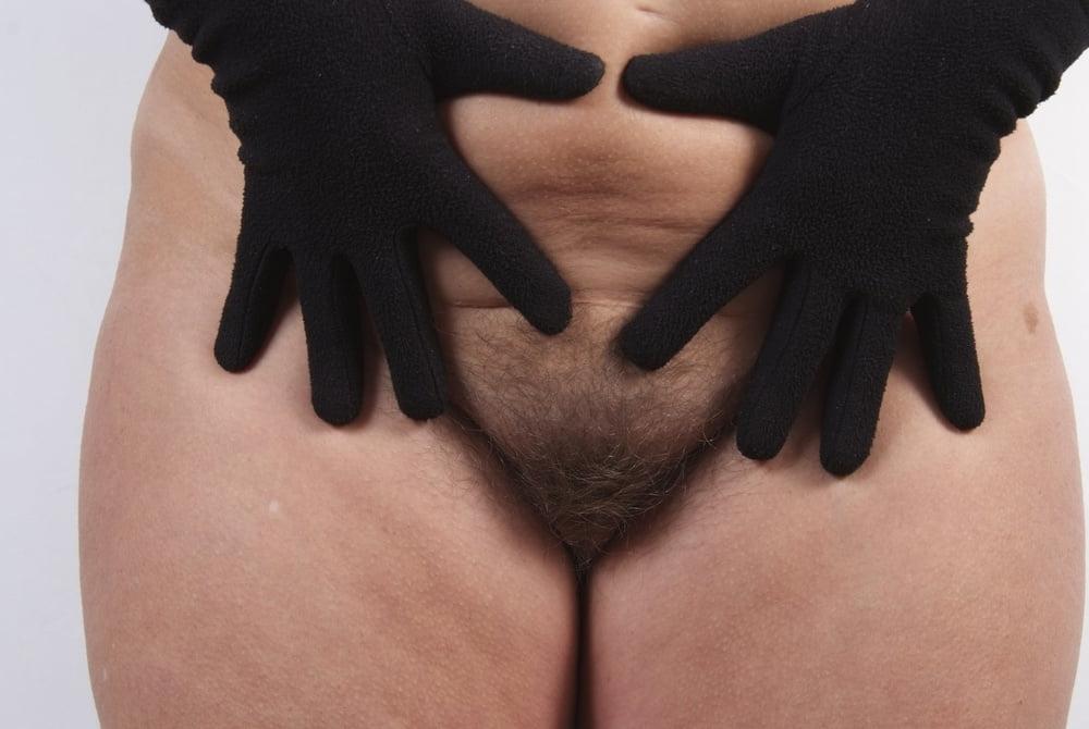 25P Curvy British mature amateur Gabriella K (11)