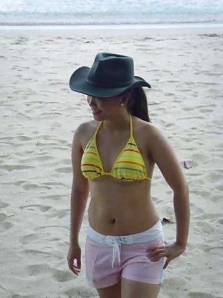 5P Filipina wife and mom