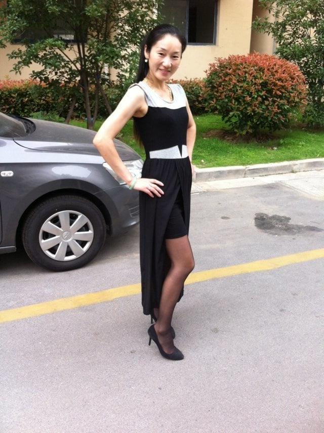 24P Asia girl with glasses 10