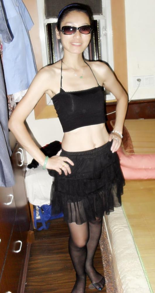 24P Asia girl with glasses 10