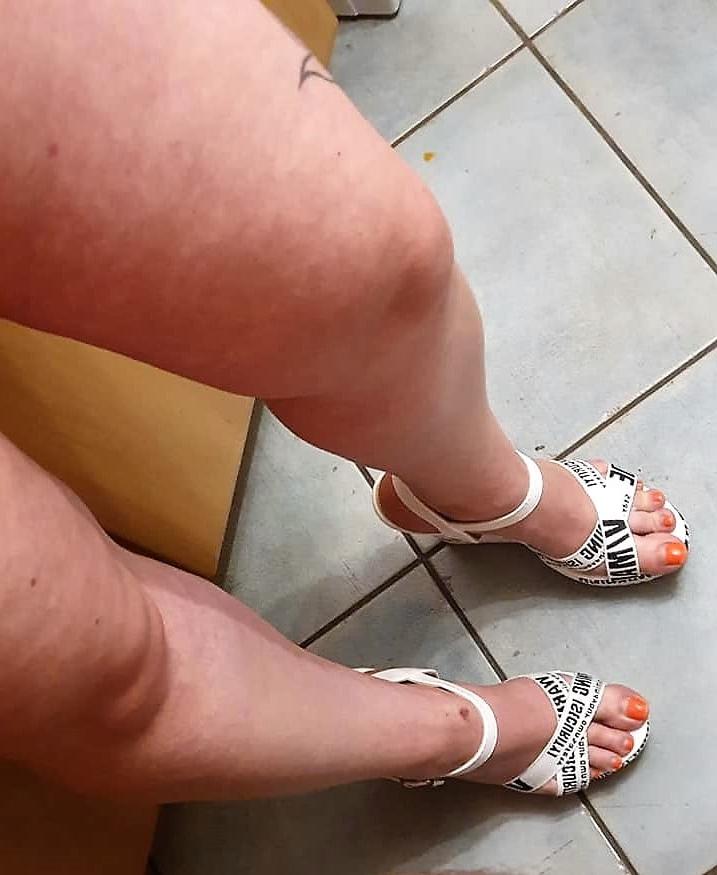 25P Sexy &amp; Chubby Legs 9