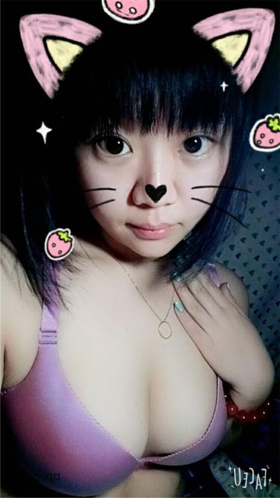 24P Asia girl with glasses 9