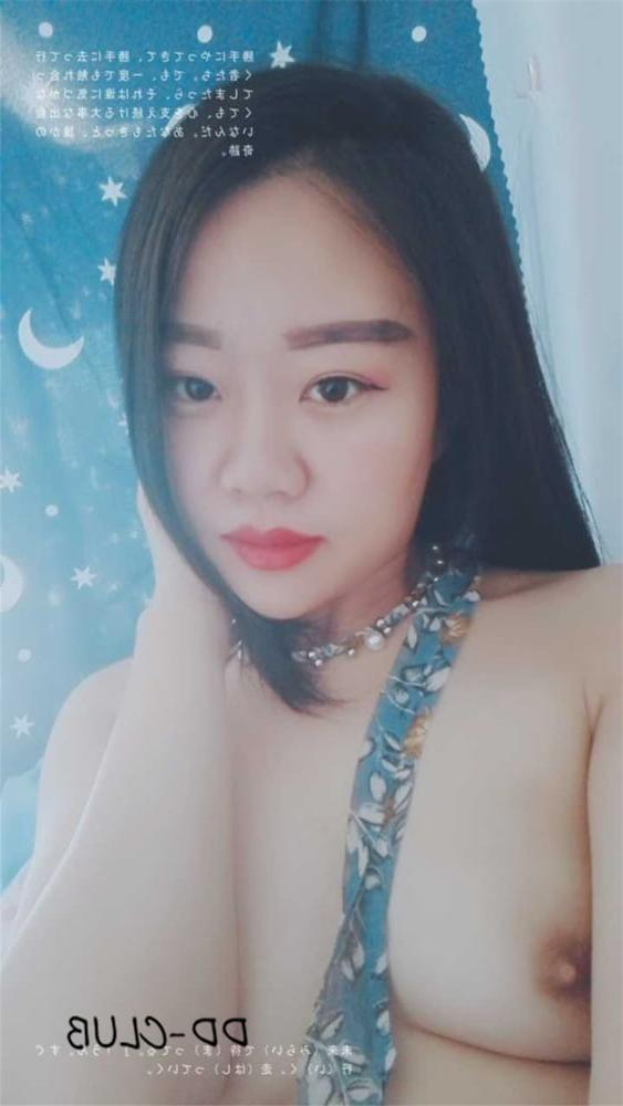 24P Asia girl with glasses 9