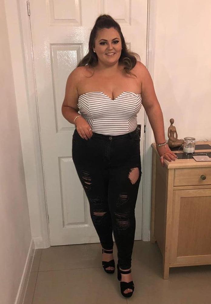 19P Sexy as fuck Chunky CHAV Slut