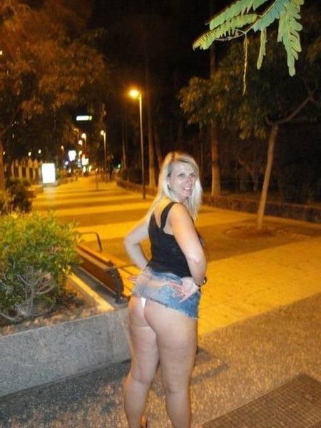 25P Women Need Exposure 785 - Classic Michaelina