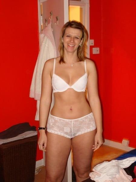 25P Women Need Exposure 785 - Classic Michaelina