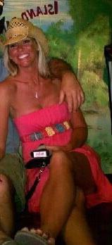 9P Sexy MILF 4
