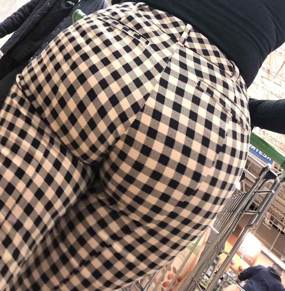 25P BIG JUICY LATINA ASS !! #7
