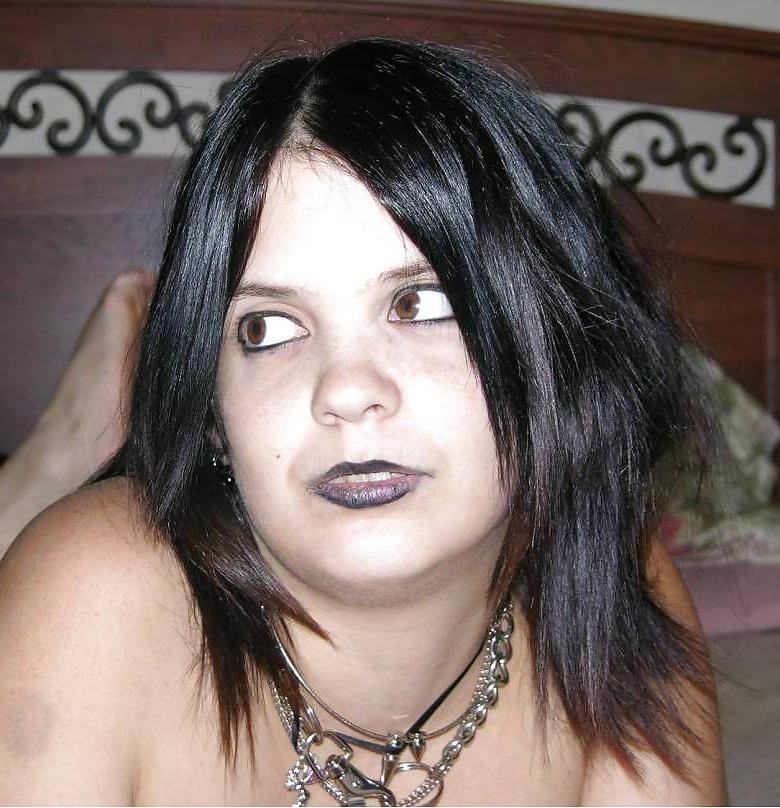 19P Goth Chubby