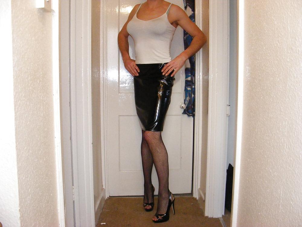 25P PVC skirt high heels