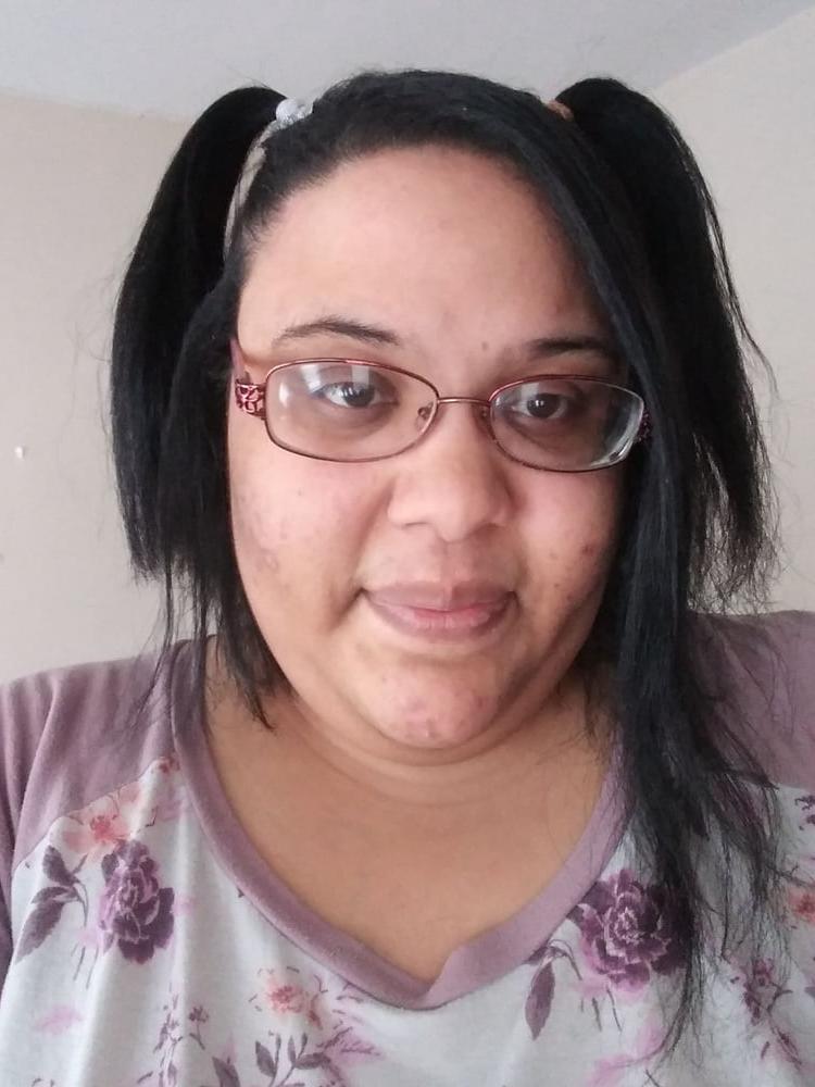 19P Ugly fat whore Jessica Jones thinks she's cute