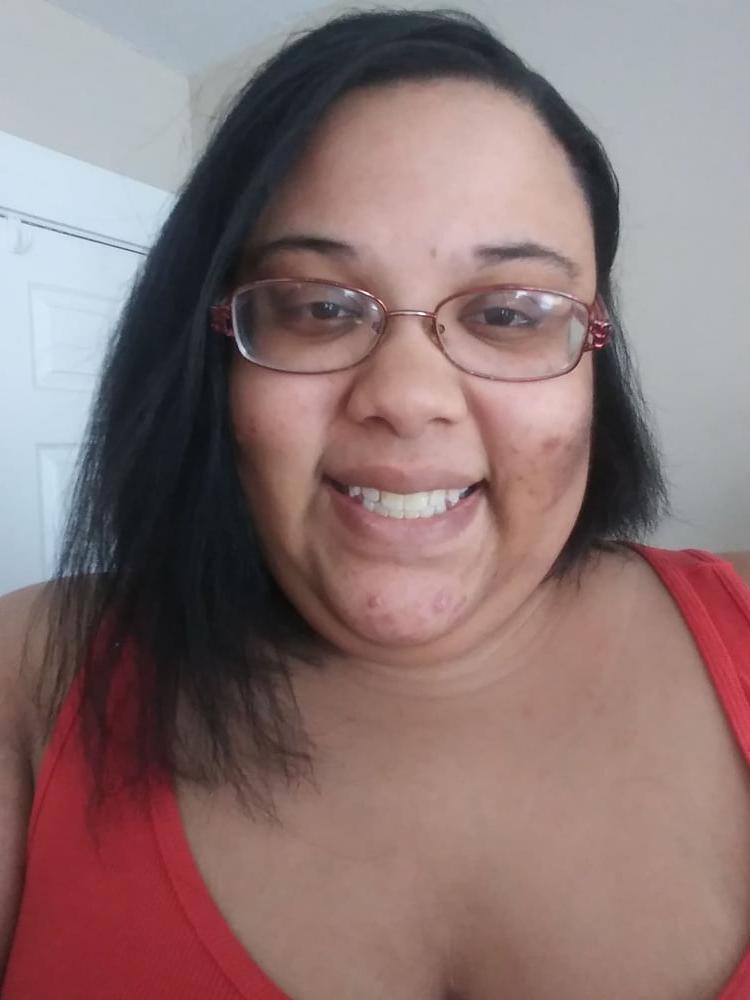 19P Ugly fat whore Jessica Jones thinks she's cute