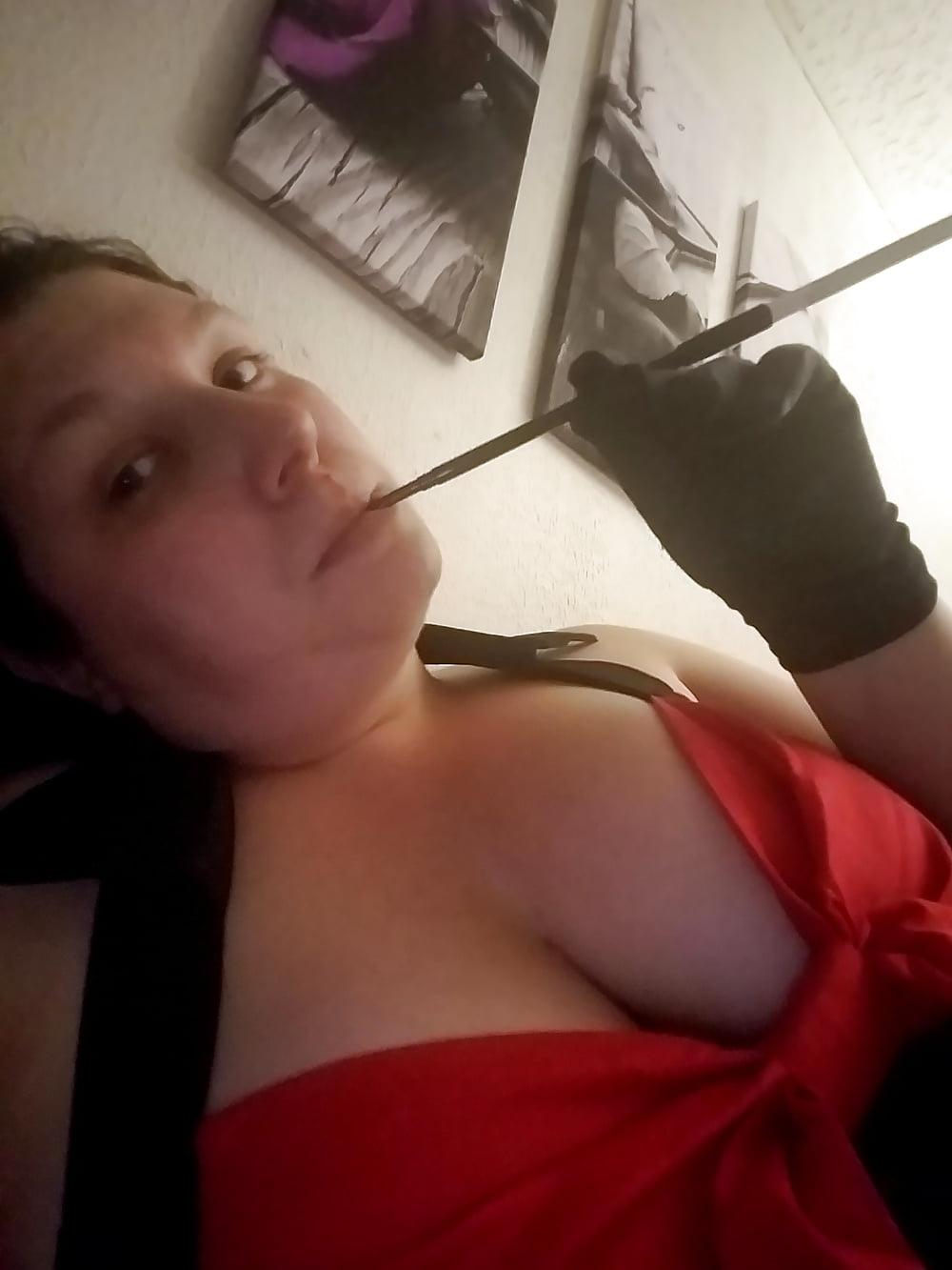 18P 50's Glam Pinup Style Smoking Cigarette Holder Milf Wife