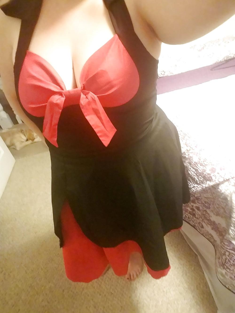 18P 50's Glam Pinup Style Smoking Cigarette Holder Milf Wife