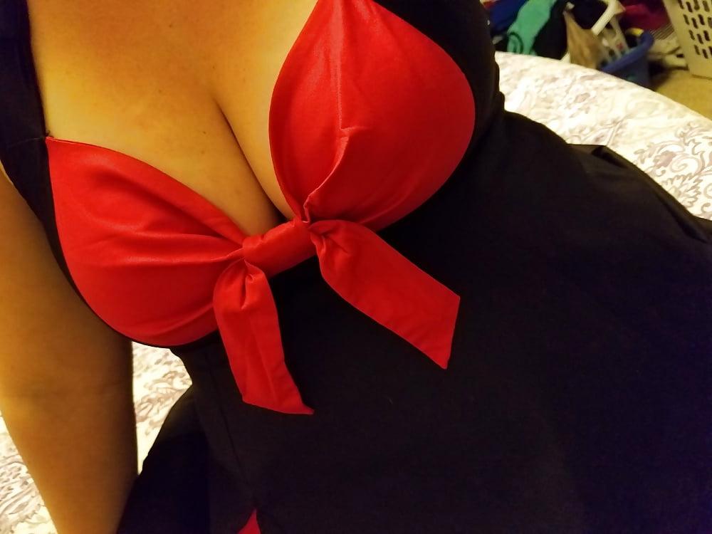 18P 50's Glam Pinup Style Smoking Cigarette Holder Milf Wife