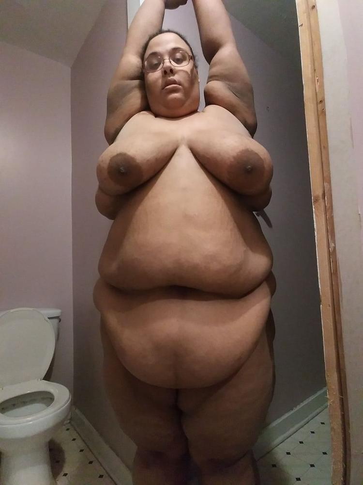 25P SSBBW whore Jessica Jones' Ruined Nasty Pussy