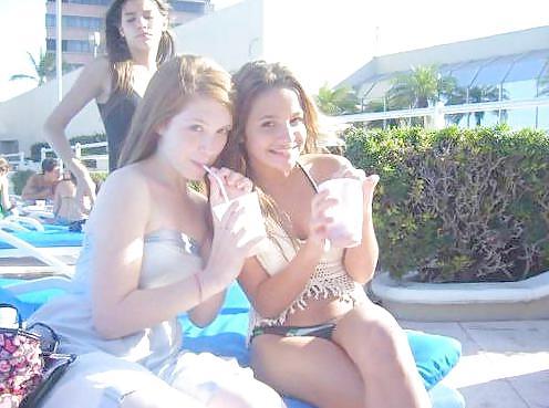 25P FEMALE 19 TO 21 YEARS OF AGE II