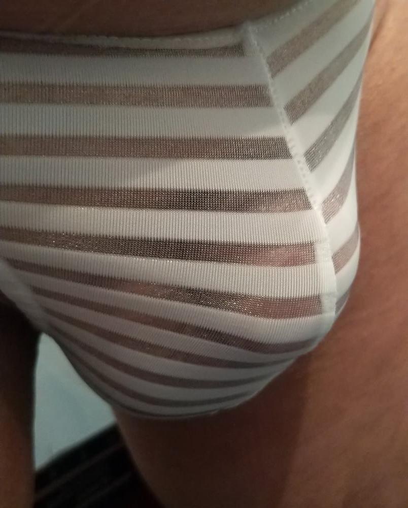 22P my thong