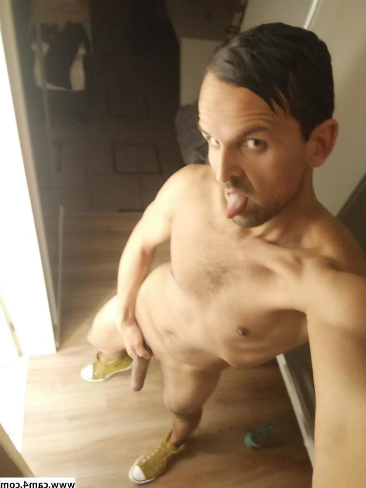 20P Sexy Slut Pet VI