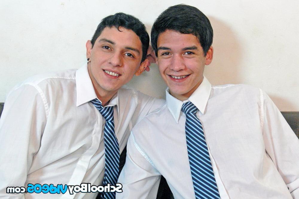 16P Latin gay teen boy gets fucked like a bitch