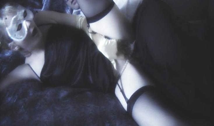 25P Silky black satin gown, gold satin gloves
