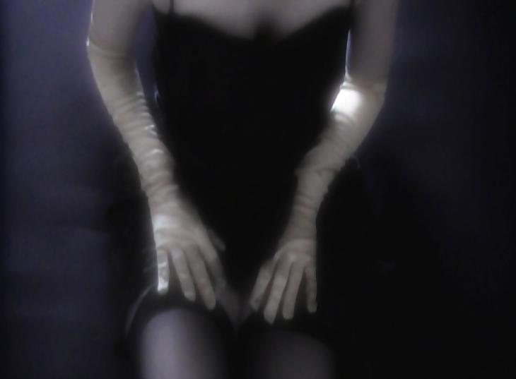 25P Silky black satin gown, gold satin gloves