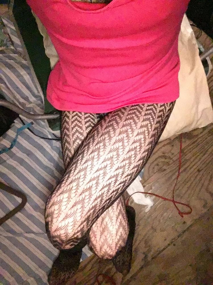 13P Saturday morning Sissy - penis rub &amp; tug