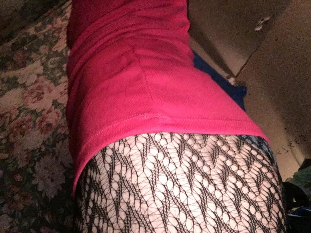 13P Saturday morning Sissy - penis rub &amp; tug