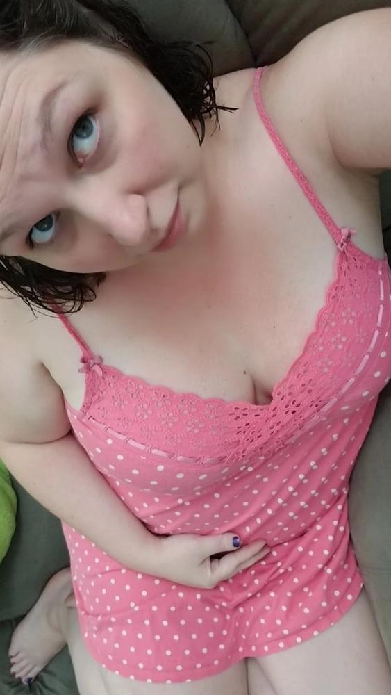 25P The Dainty Deviant Daily...housewife &amp; dance mom life  milf