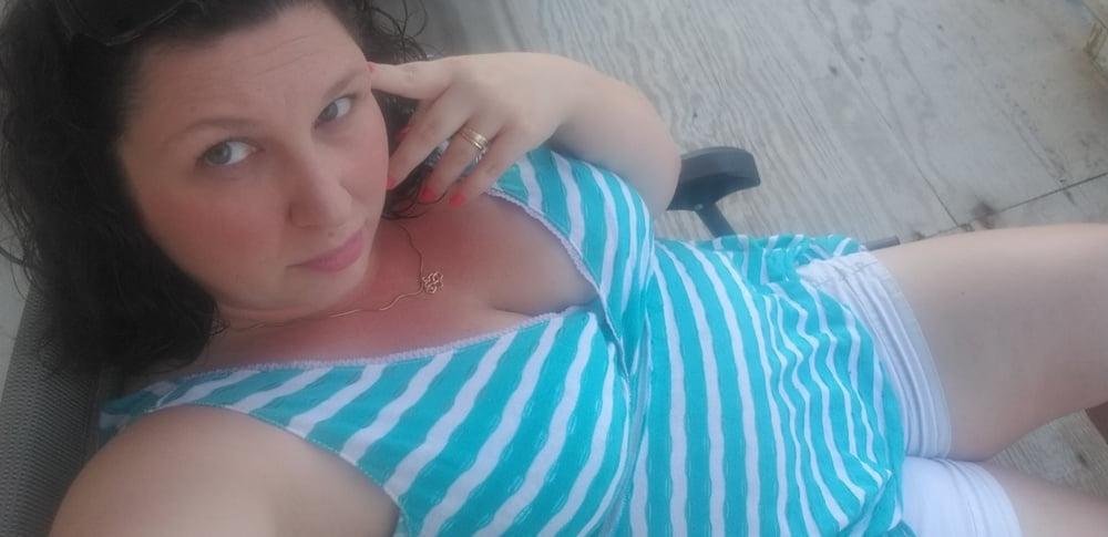 25P The Dainty Deviant Daily...housewife &amp; dance mom life  milf