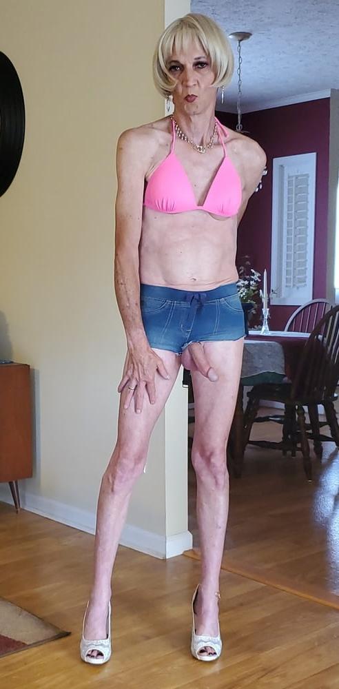 24P Bobbie's Daisy Dukes