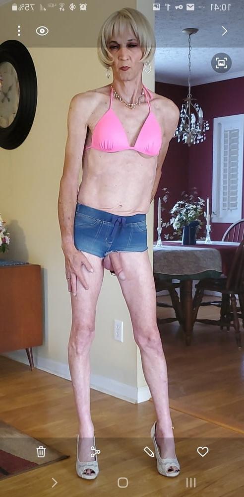 24P Bobbie's Daisy Dukes