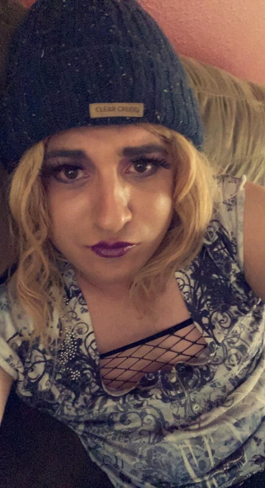 12P Sissy Bitch