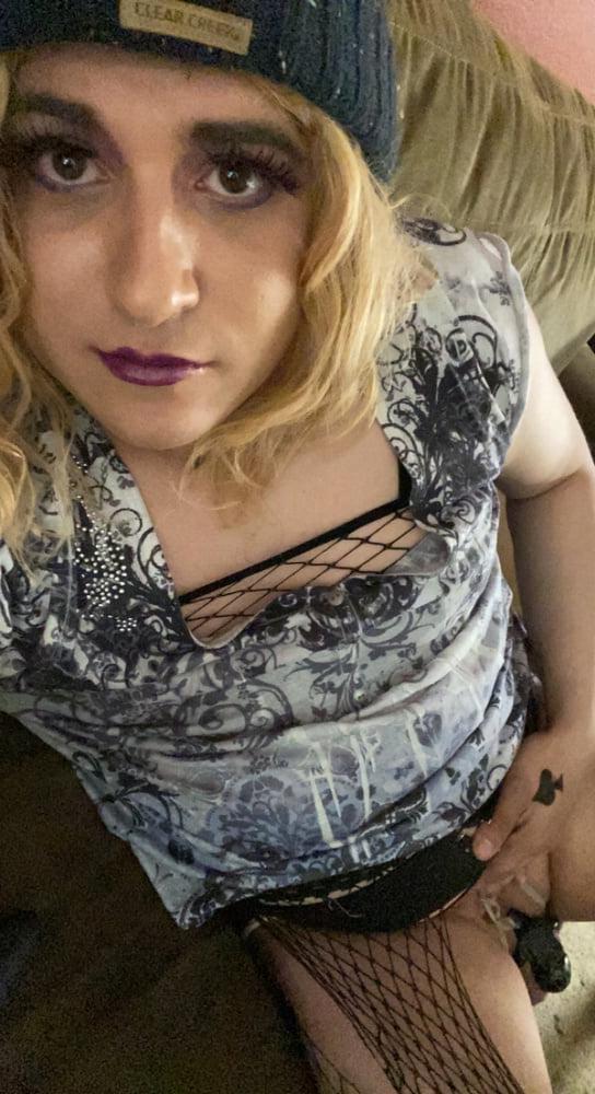 12P Sissy Bitch