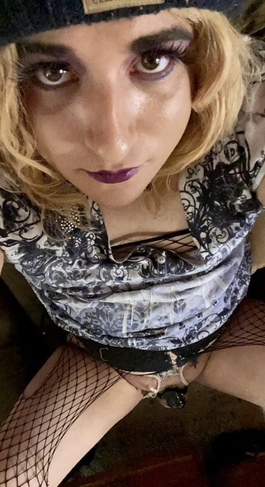 12P Sissy Bitch