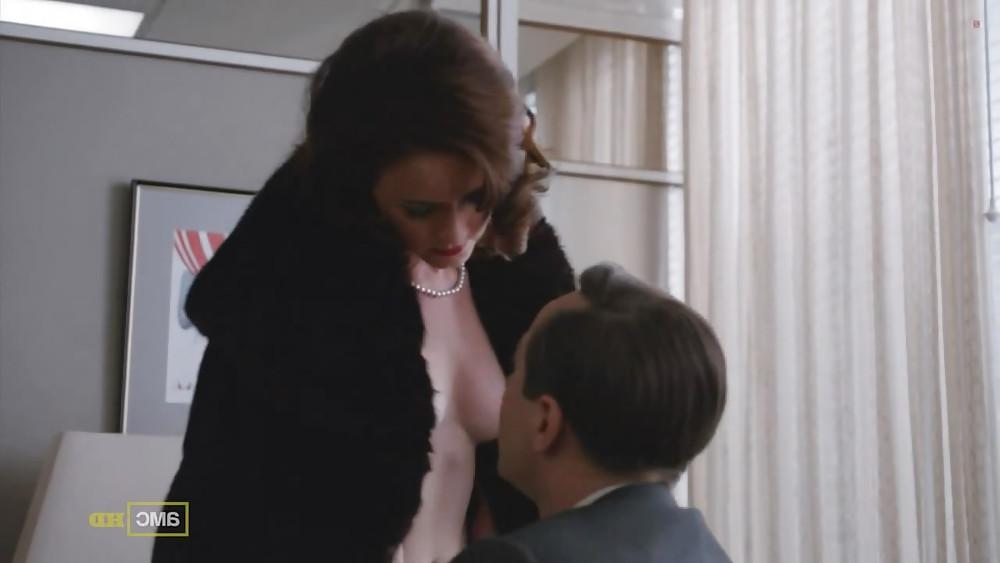 14P Alexis Bledel topless 