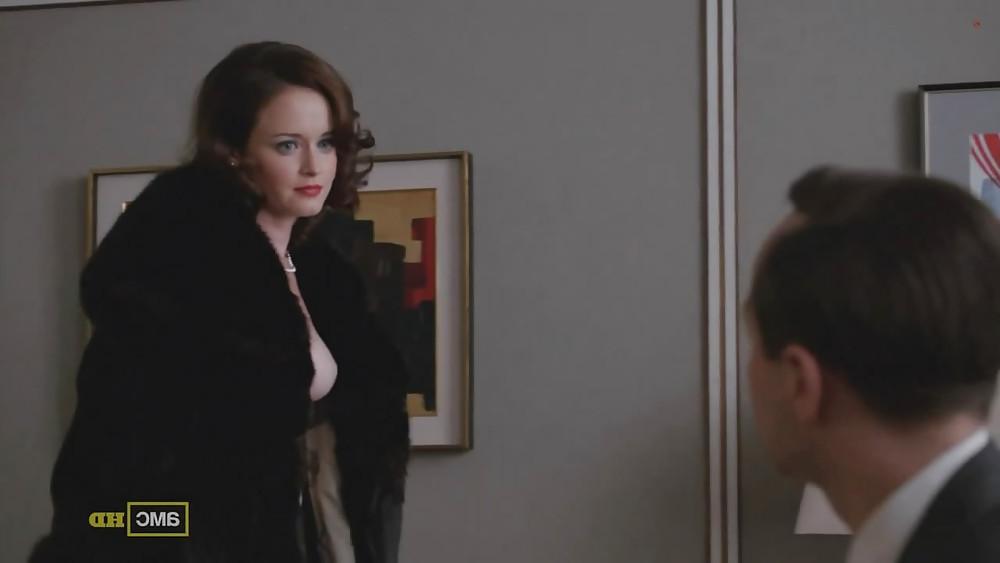 14P Alexis Bledel topless 