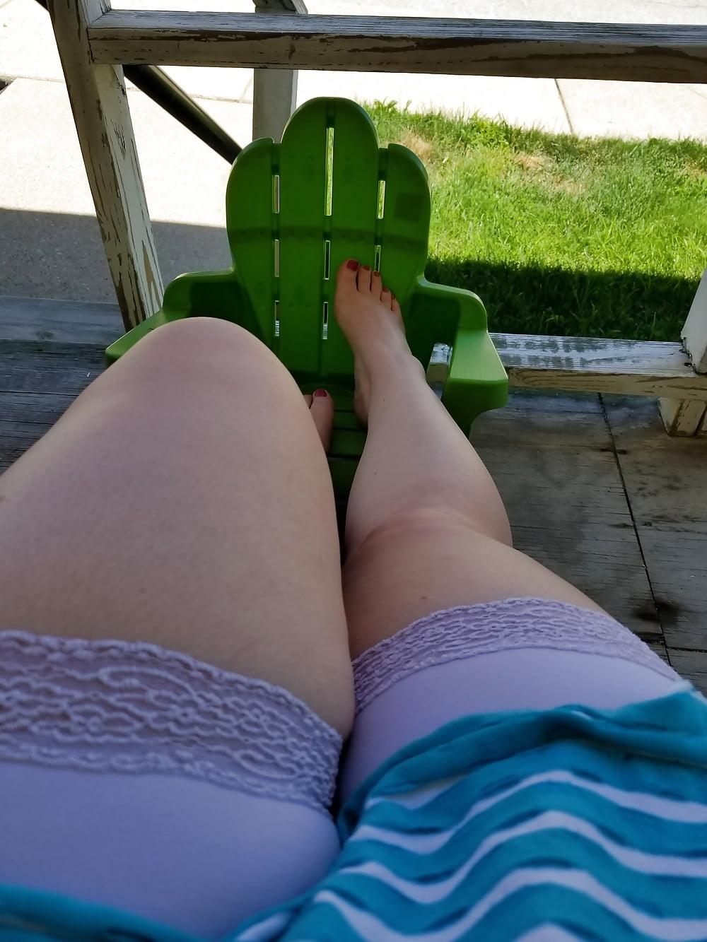 24P The Dainty Deviant Daily...housewife &amp; dance mom life  milf