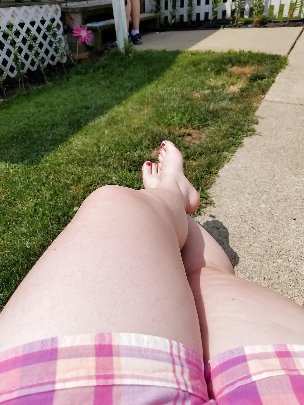 24P The Dainty Deviant Daily...housewife &amp; dance mom life  milf