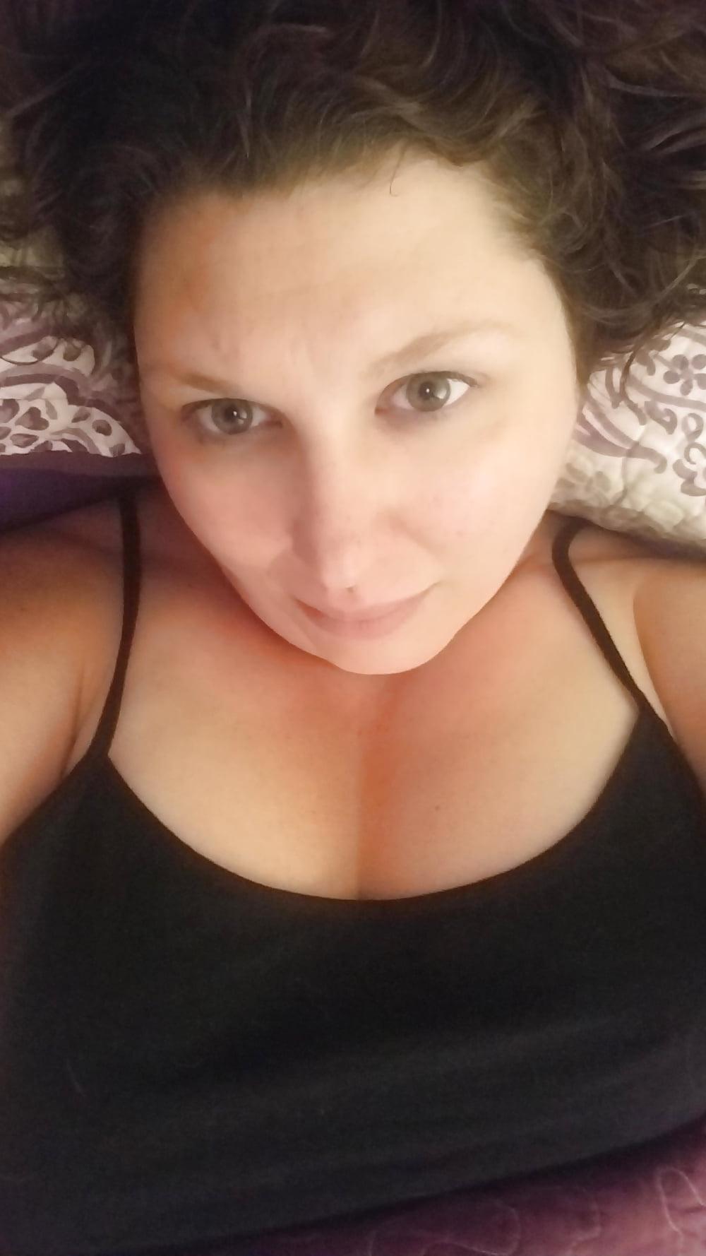 24P The Dainty Deviant Daily...housewife &amp; dance mom life  milf