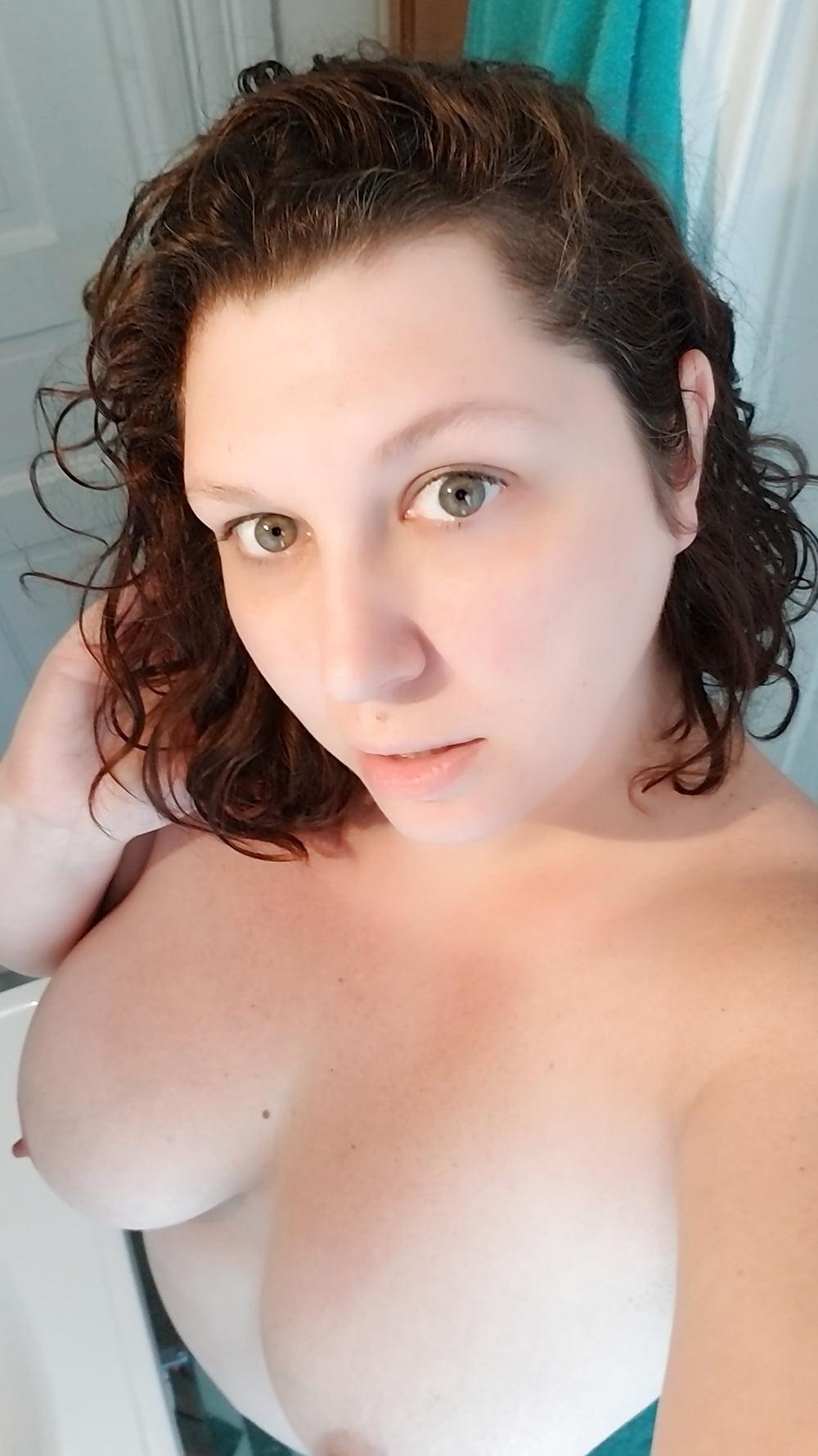 24P The Dainty Deviant Daily...housewife &amp; dance mom life  milf