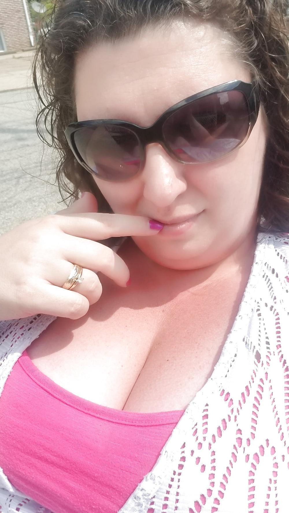 24P The Dainty Deviant Daily...housewife &amp; dance mom life  milf