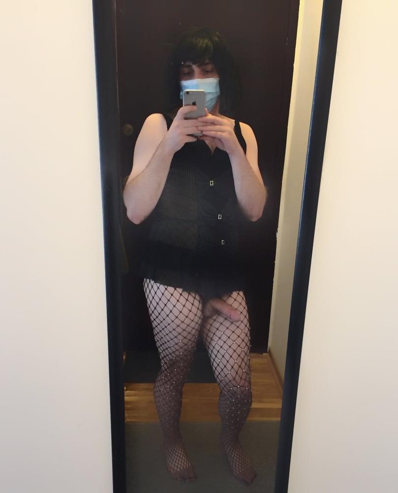 10P Sissyvalerie69 horny bitch