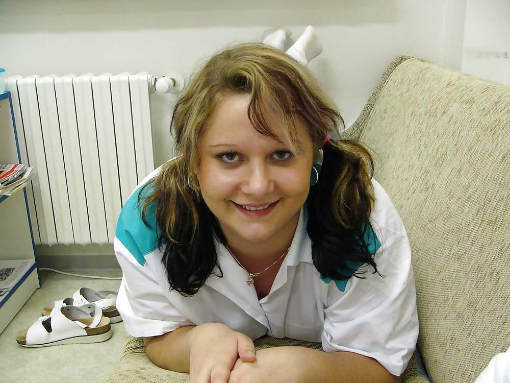 25P PLEASE CUM ON THIS BITCH...COMMENT WELCOME