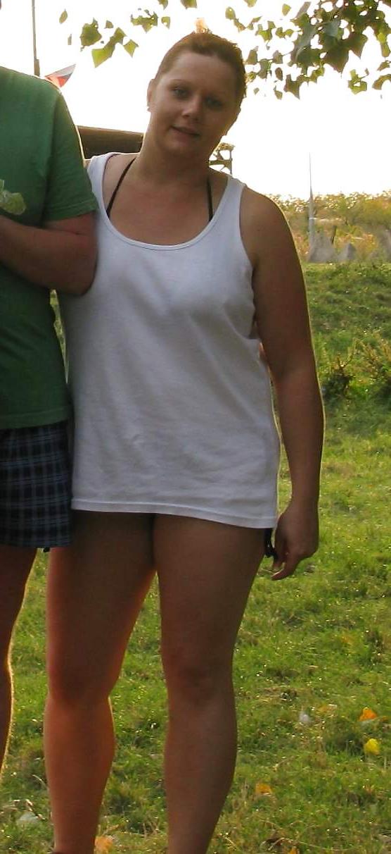 25P PLEASE CUM ON THIS BITCH...COMMENT WELCOME
