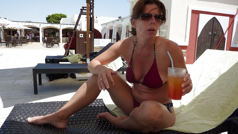 25P Milf mother bitch