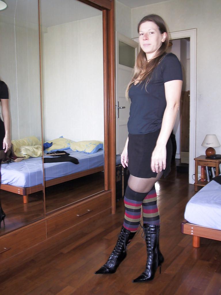 25P Milf mother bitch