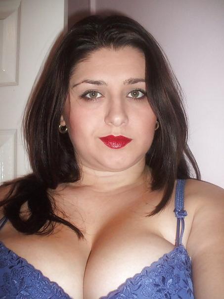 14P Big tits chubby