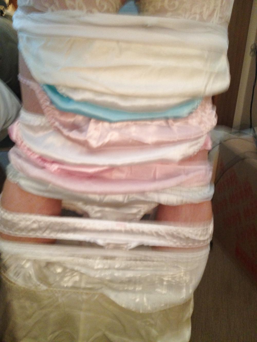21P Lots of Silk Satin Play Time